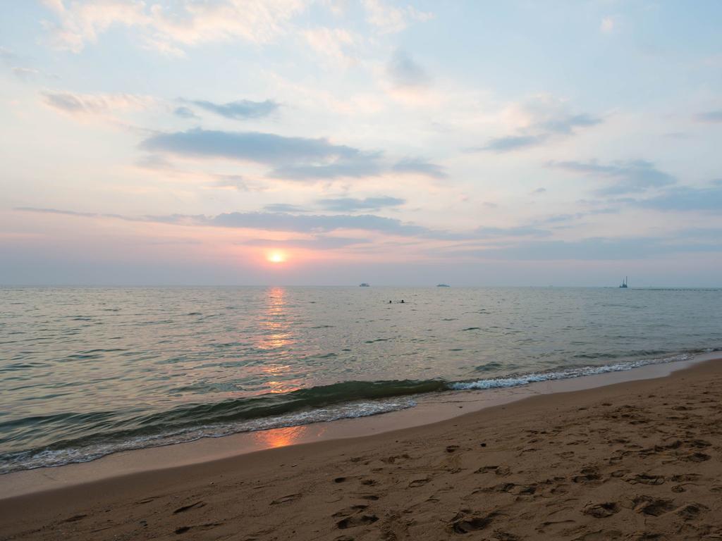 Beach 7 Condo Jomtien Beach Exterior foto